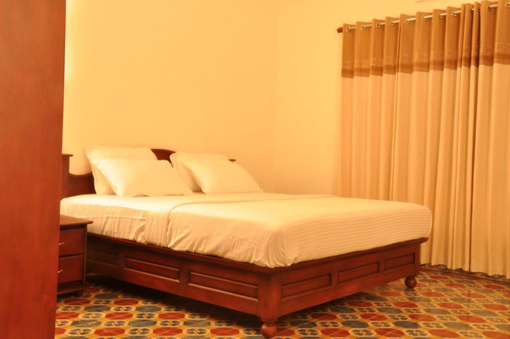 Stay Simple 3 Hills County Resort Kalpetta Esterno foto