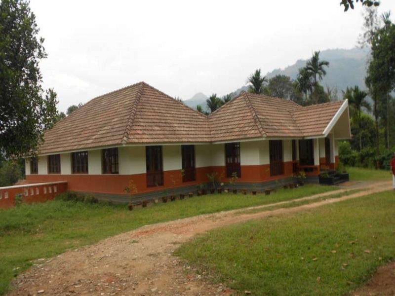 Stay Simple 3 Hills County Resort Kalpetta Esterno foto